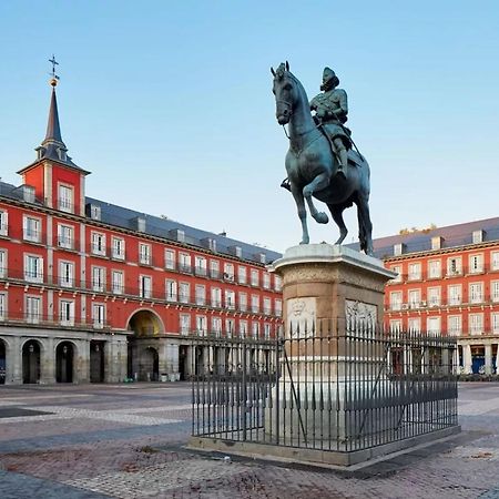 Apartamentos Day Madrid Sol Centro Gran Via ภายนอก รูปภาพ